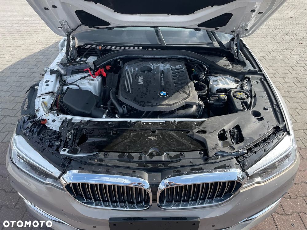 BMW Seria 5 540i xDrive Sport Line - 20