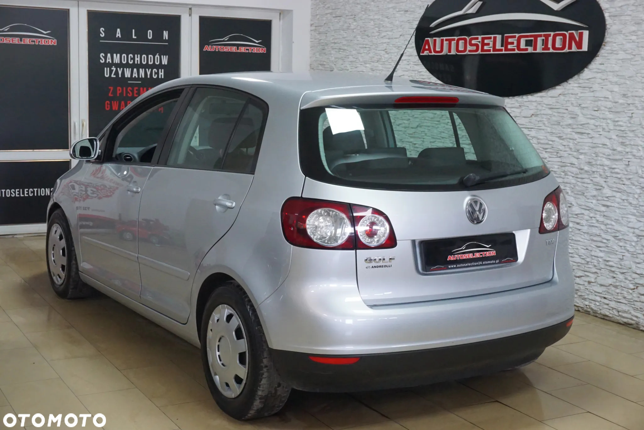 Volkswagen Golf Plus 1.9 TDI Comfortline - 10