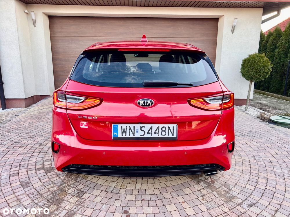 Kia Ceed 1.6 CRDi SCR M - 24