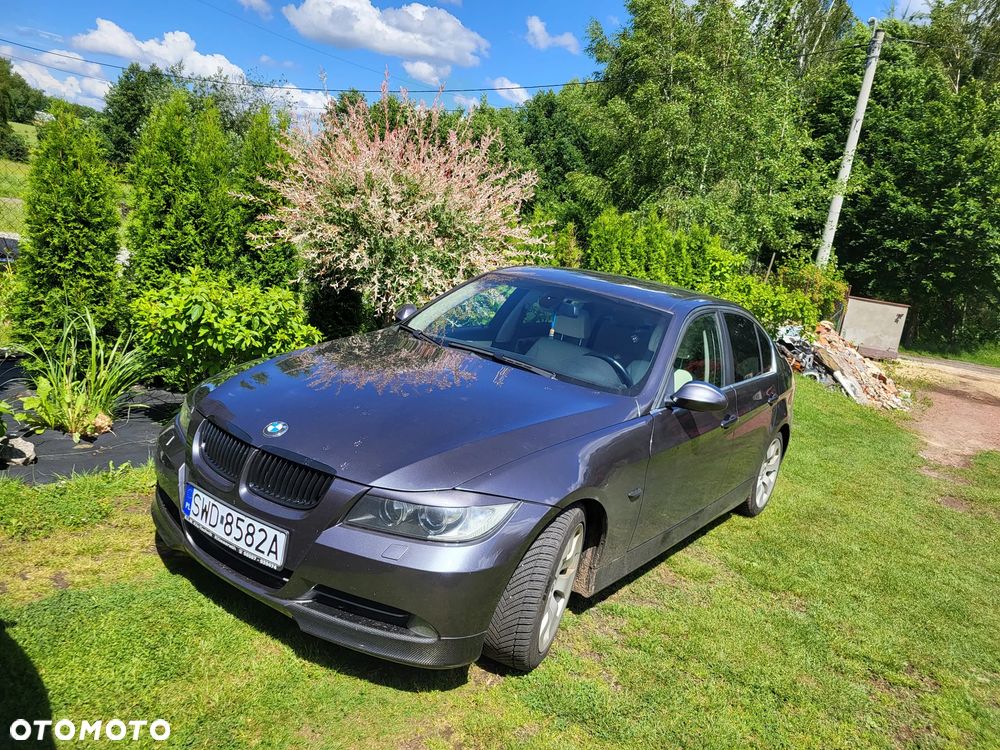 BMW Seria 3 330i - 4