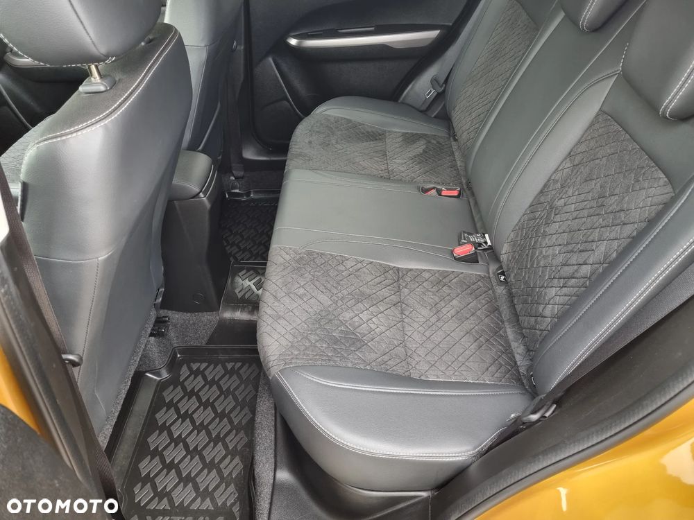 Suzuki Vitara 1.4 Boosterjet Premium 2WD - 21