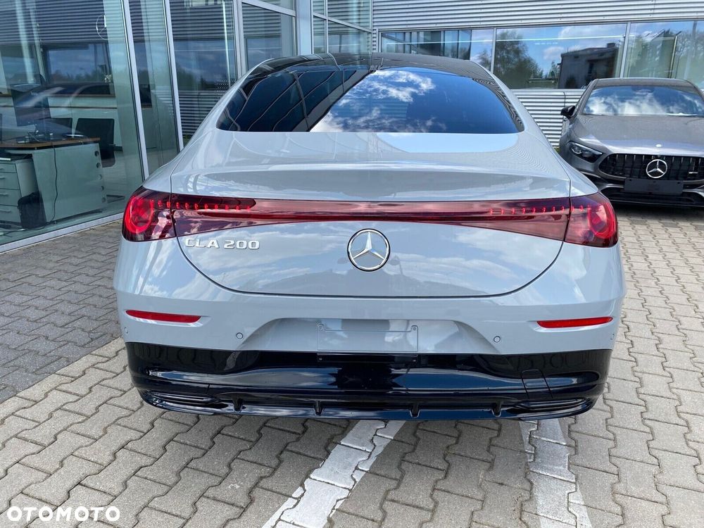 Mercedes-Benz CLA - 5