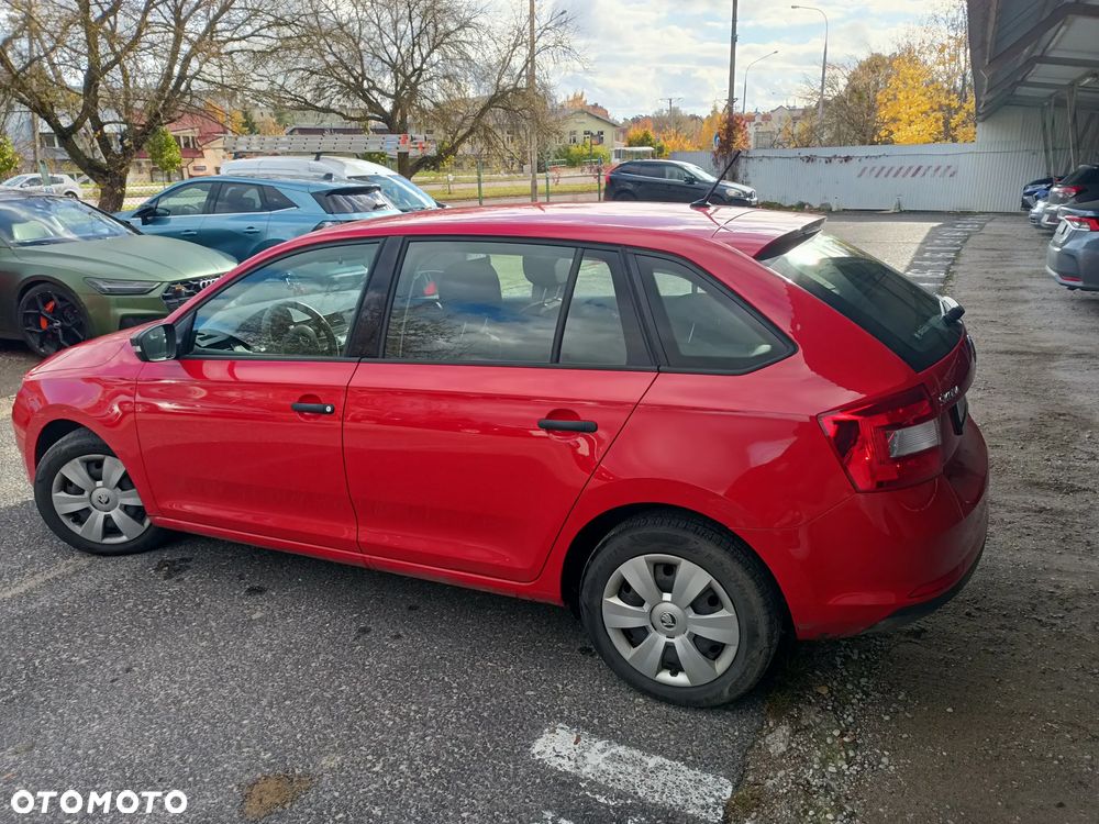 Skoda RAPID 1.2 TSI Active - 2