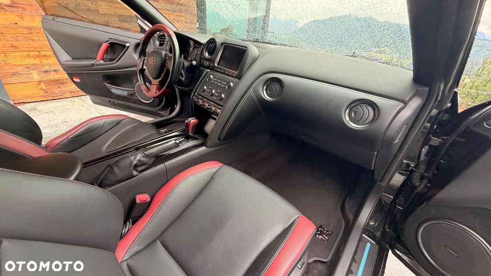 Nissan GT-R - 26