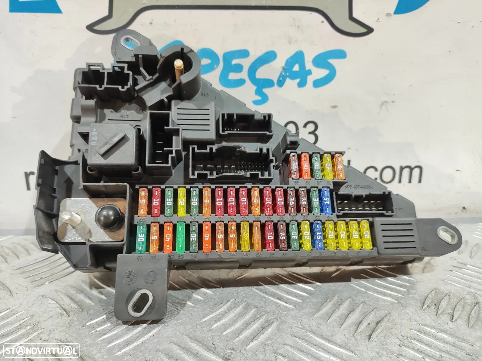 Caixa de fusíveis original BMW Serie 5/Serie 6 E60 E61/E63 E64 - 5