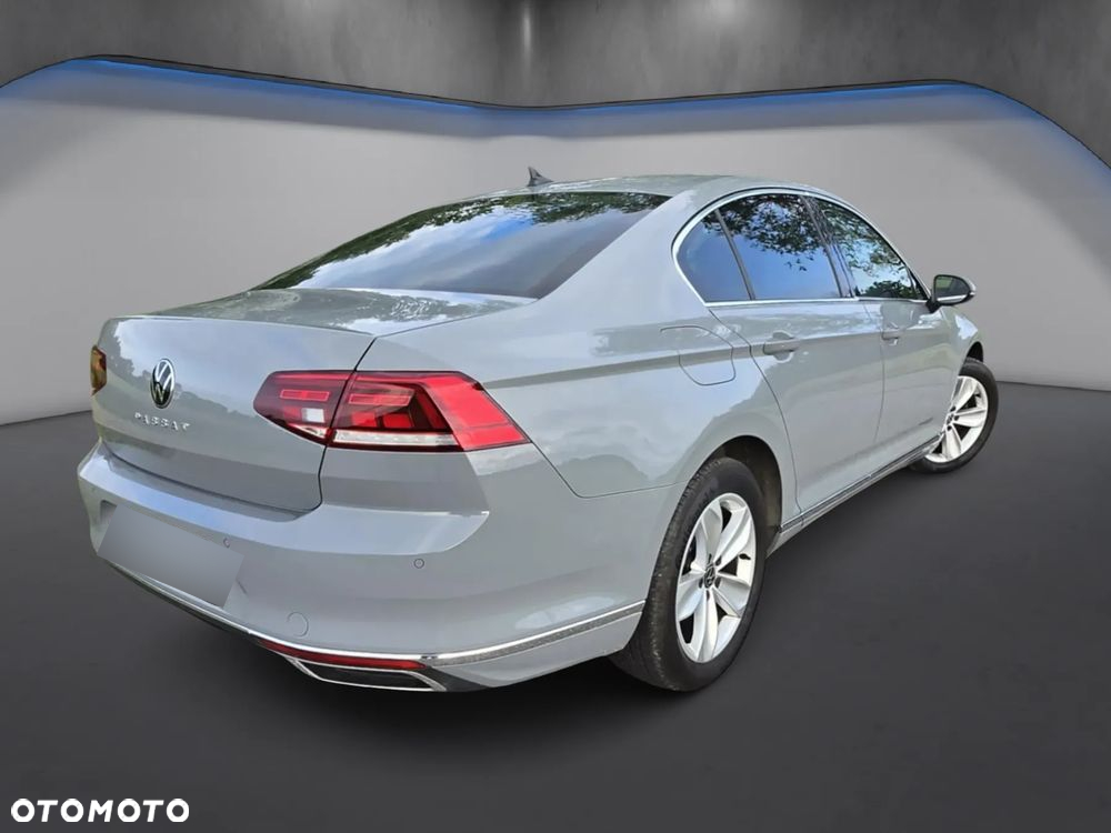 Volkswagen Passat 2.0 TDI EVO Elegance DSG - 7