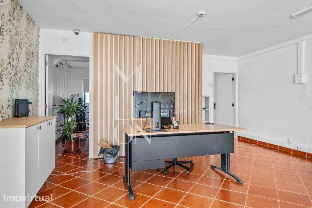 Prédio à venda em Alvor / Portimão - Grande imagem: 2/12