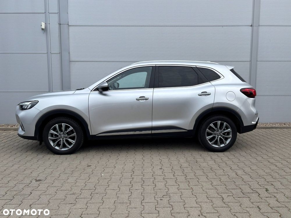 MG HS 1.5 T-GDI Excite DCT - 4