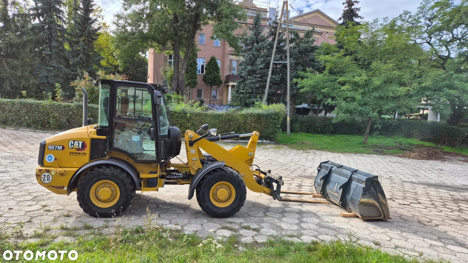 Caterpillar 907 M - 2