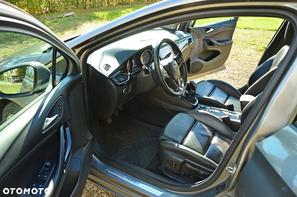 Opel Astra 1.6 D Start/Stop Innovation - 14