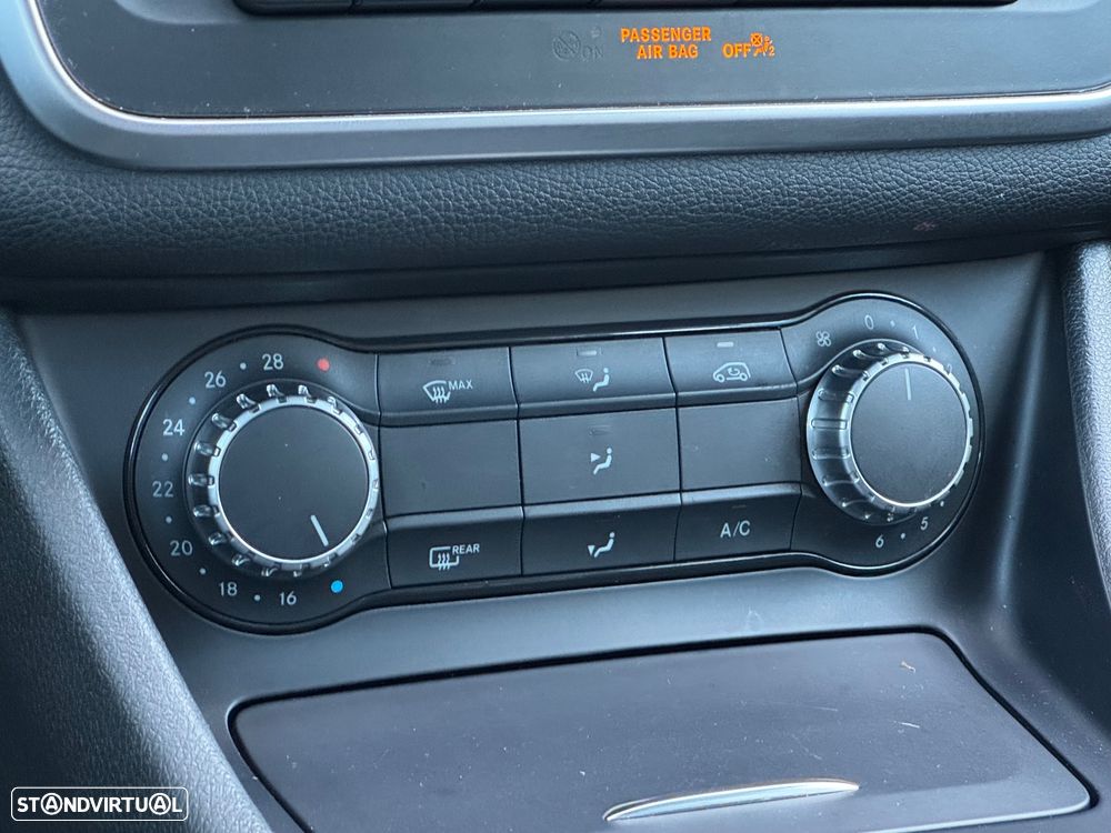 Mercedes-Benz GLA 180 CDI Urban Aut. - 25