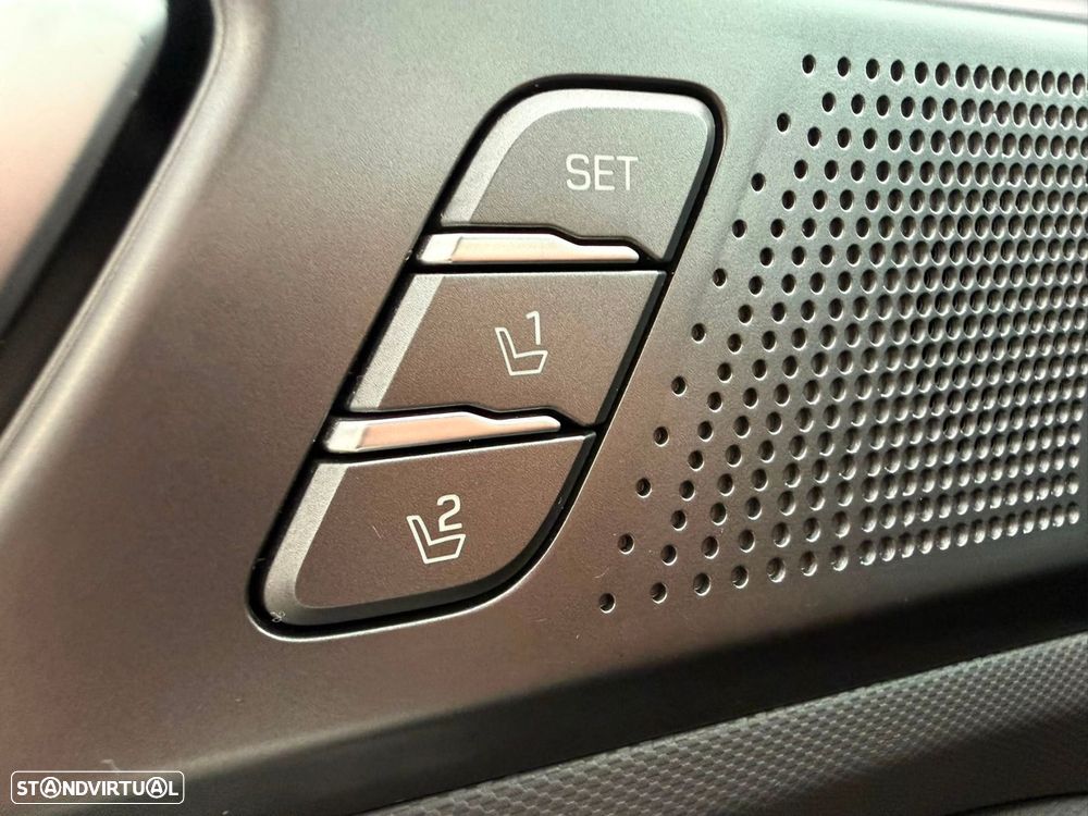 Hyundai Ioniq 1.6 GDI HEV Pack Plus - 29