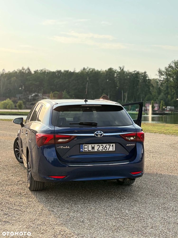 Toyota Avensis 1.8 Premium MS - 5