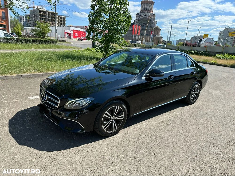 Mercedes-Benz E 220 d 4Matic 9G-TRONIC Avantgarde - 1