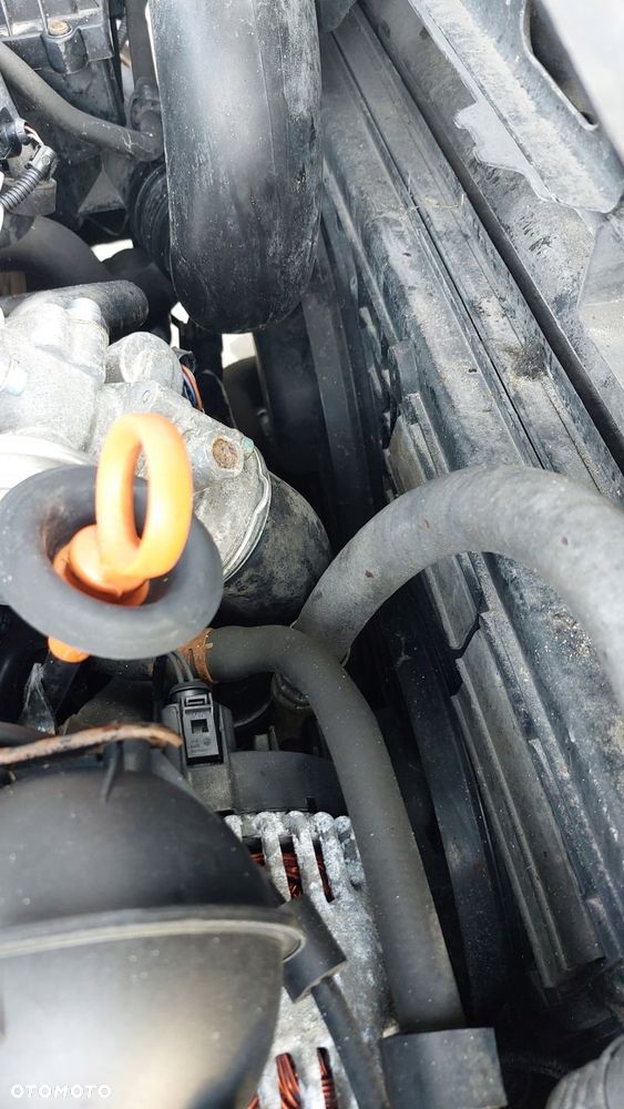 vw touran i 03r- 2.0 tdi dkd pas przedni wentylatory chłodnice belka - 3