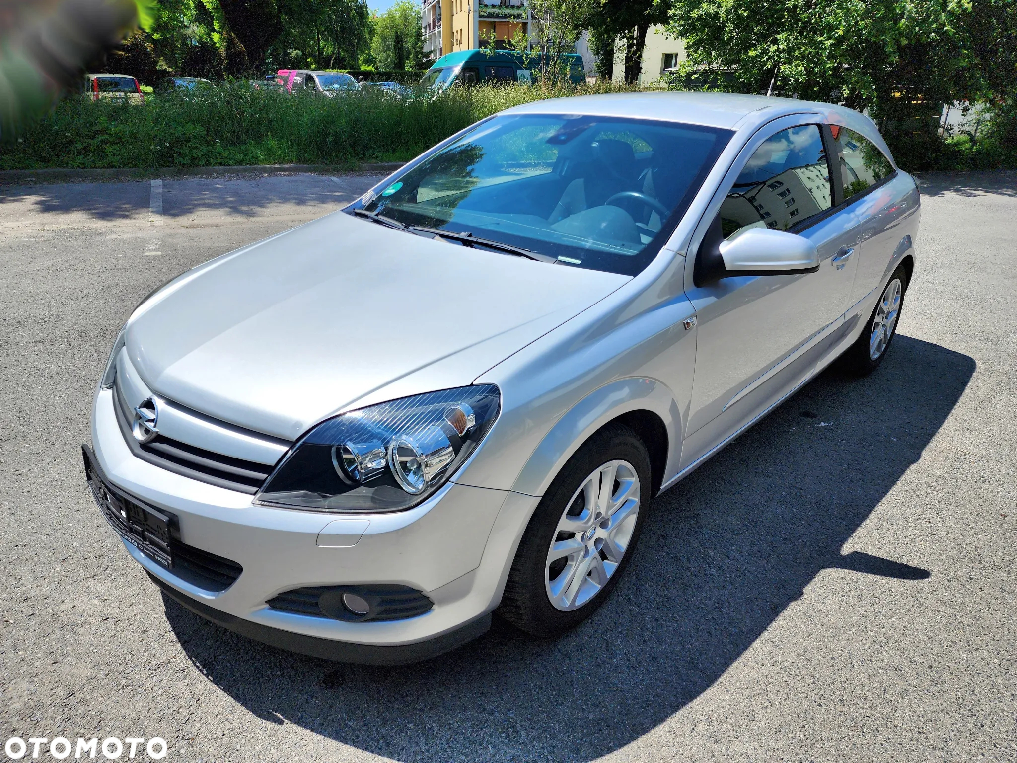 Opel Astra GTC 1.6 Edition - 6
