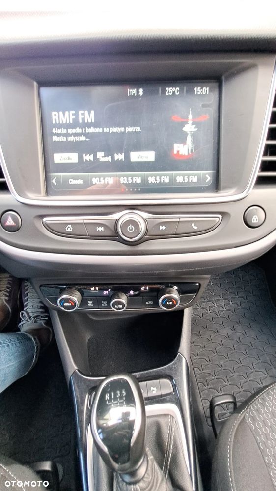 Opel Crossland X - 5
