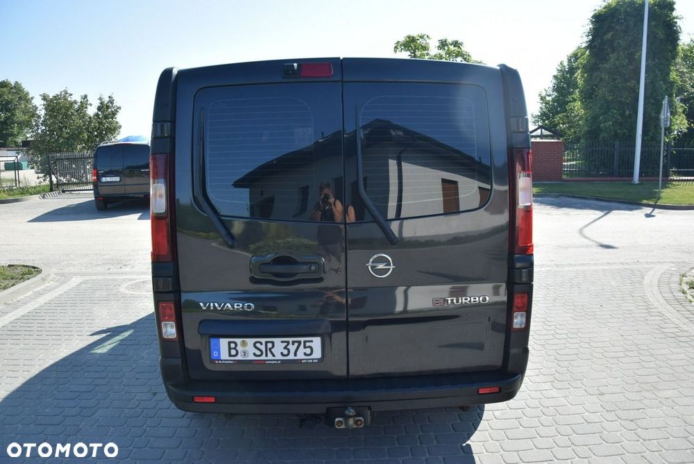Opel Vivaro - 12
