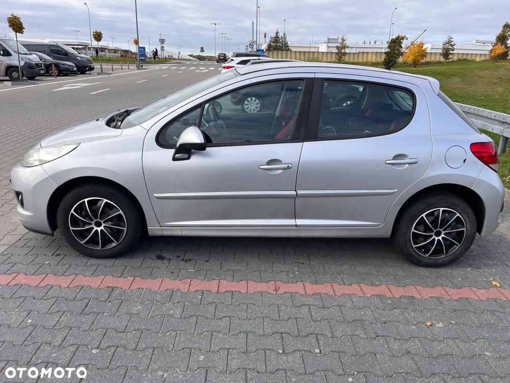 Peugeot 207 1.6 HDi Sportium - 4