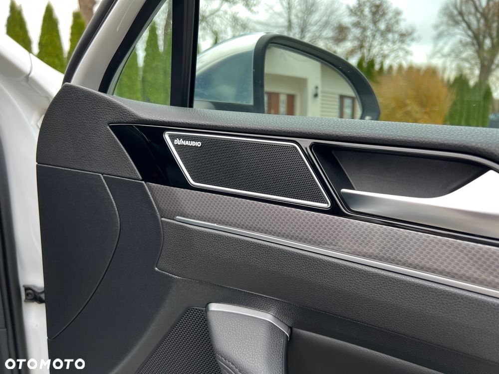 Volkswagen Passat Alltrack ver-2-0-tdi-bmt-4mot-highline-dsg - 24