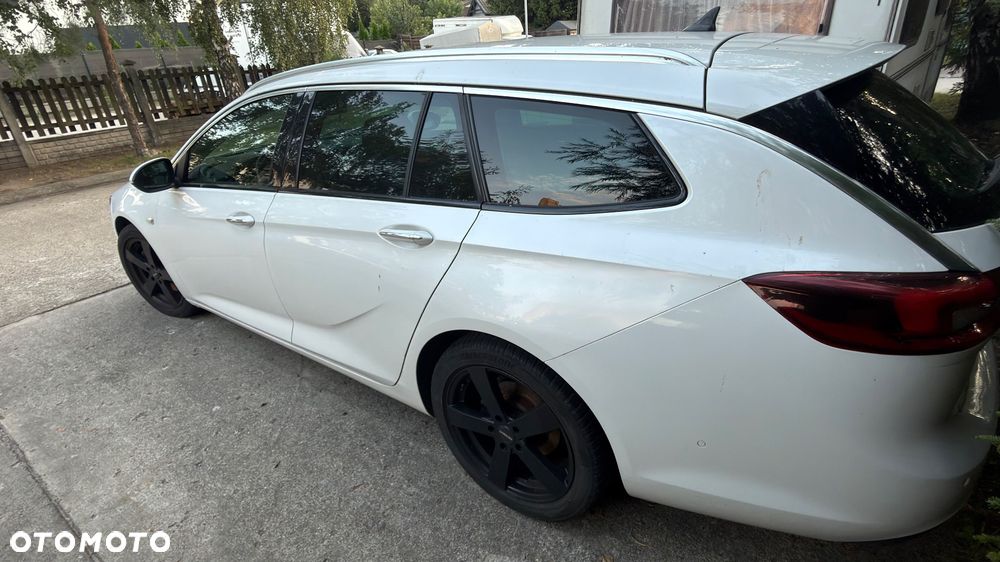 Opel Insignia 2.0 CDTI Ultimate S&S - 4