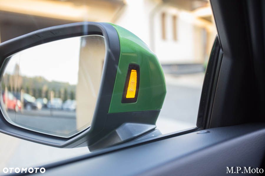 Audi Q3 35 TDI Quattro S Line - 28