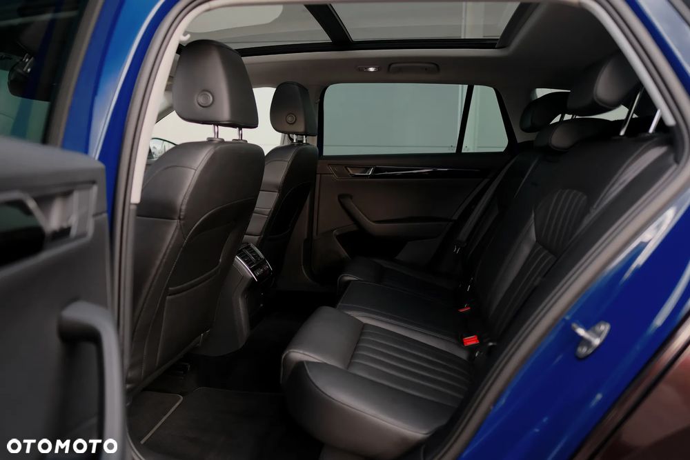 Skoda Superb 2.0 TSI 4x4 L&K DSG - 19