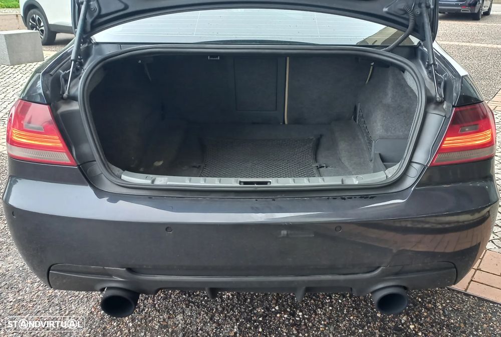 BMW 330 xd Aut. - 16