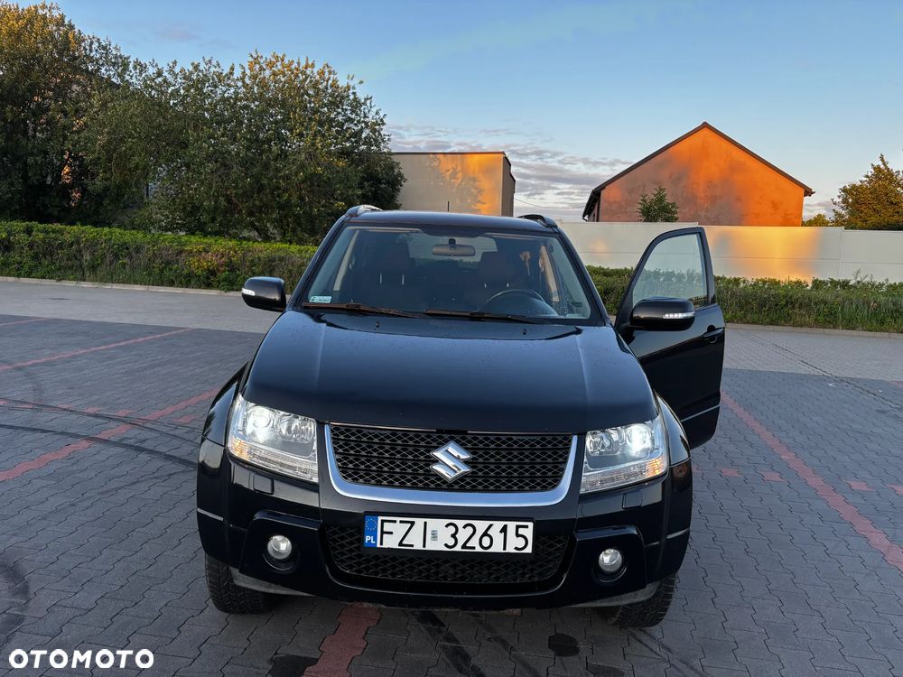 Suzuki Grand Vitara 2.4 Premium EU5 - 12