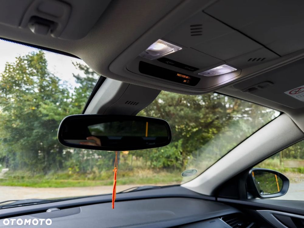 Opel Insignia 2.0 CDTI Innovation S&S - 12