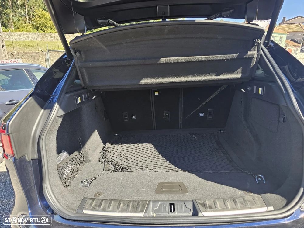 Jaguar F-Pace 20d AWD Aut. Prestige - 7