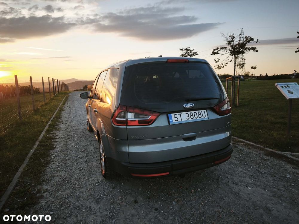 Ford Galaxy 1.8 TDCi Silver X - 13