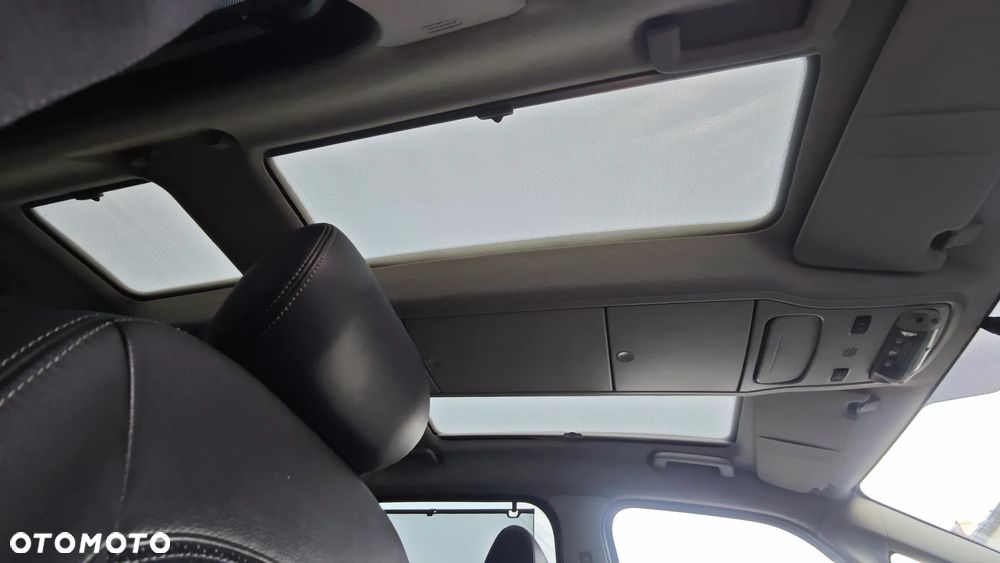 Ford Galaxy 2.2 TDCi Titanium - 5