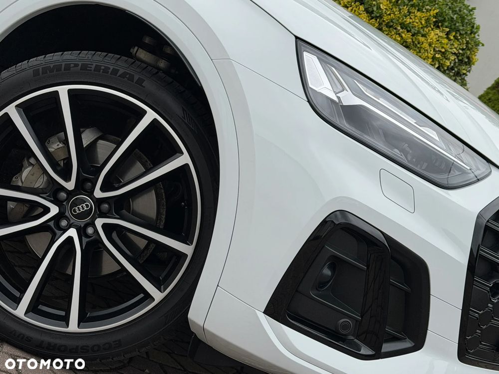 Audi Q5 40 TDI quattro S tronic S line - 35