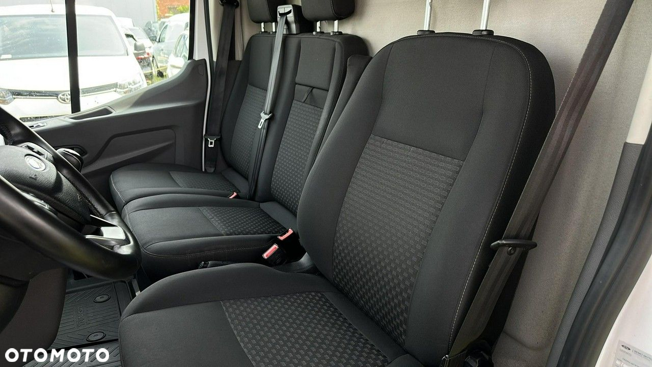 Ford Transit - 17
