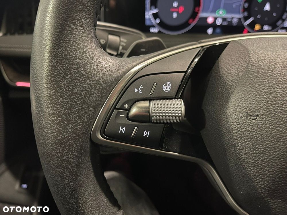 Skoda Superb 2.0 TDI SCR L&K DSG - 26