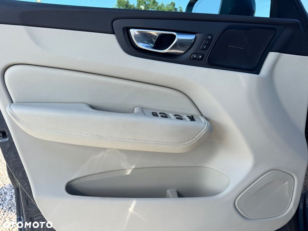 Volvo XC 60 B5 B Geartronic Inscription - 12