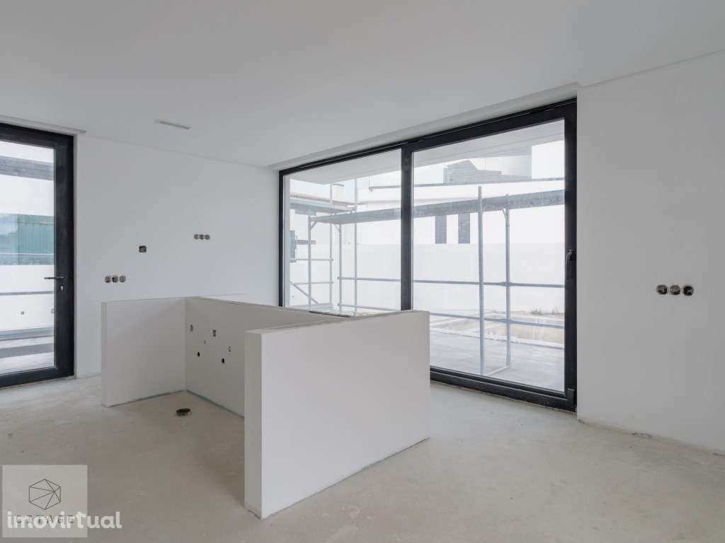 Moradia T4 com piscina no Magoito Sintra - Grande imagem: 3/26