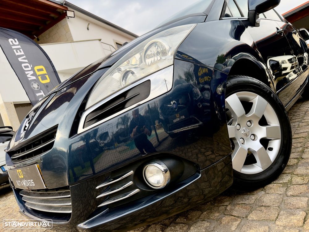 Peugeot 5008 1.6 HDi Executive CMP6 - 1