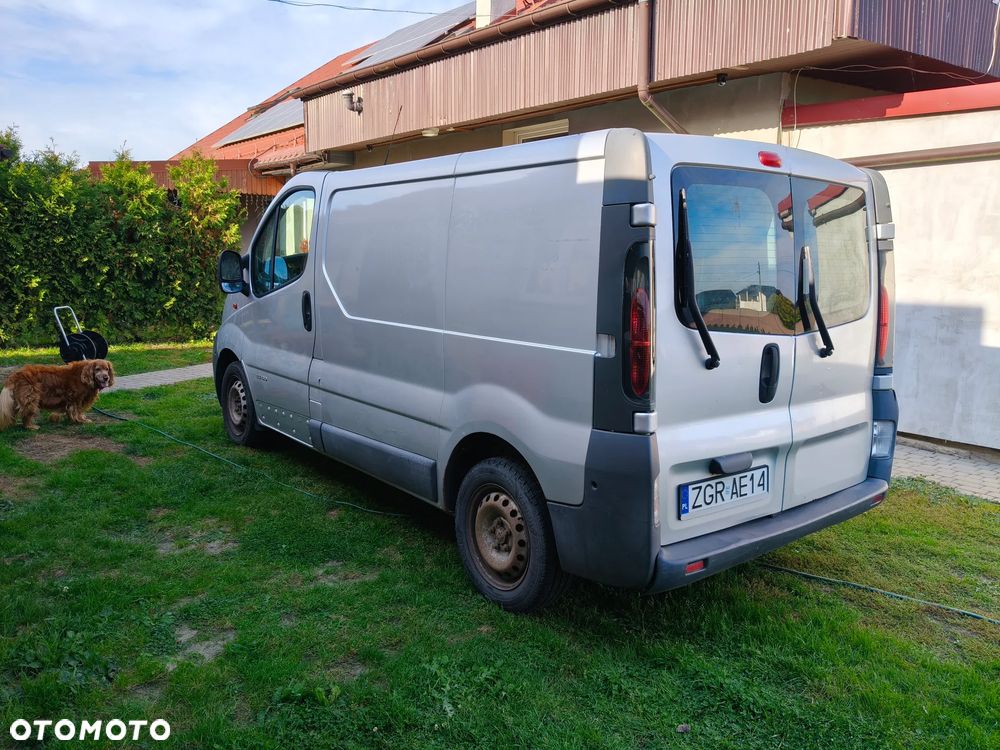 Renault Trafic - 11