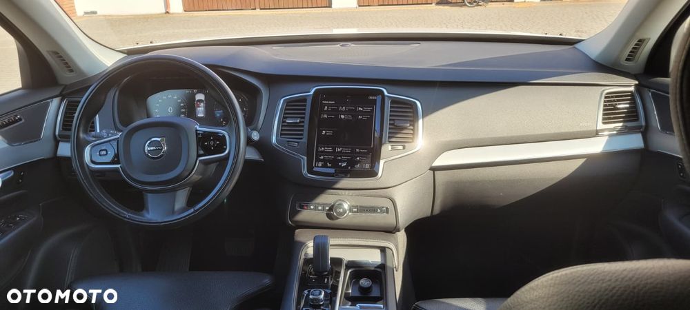 Volvo XC 90 B5 D AWD Momentum - 12