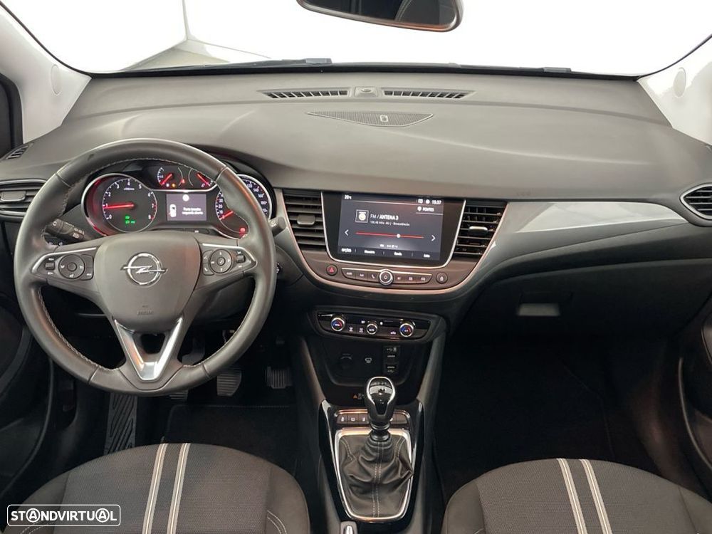 Opel Crossland 1.2 T Design & Tech — fotografia 10