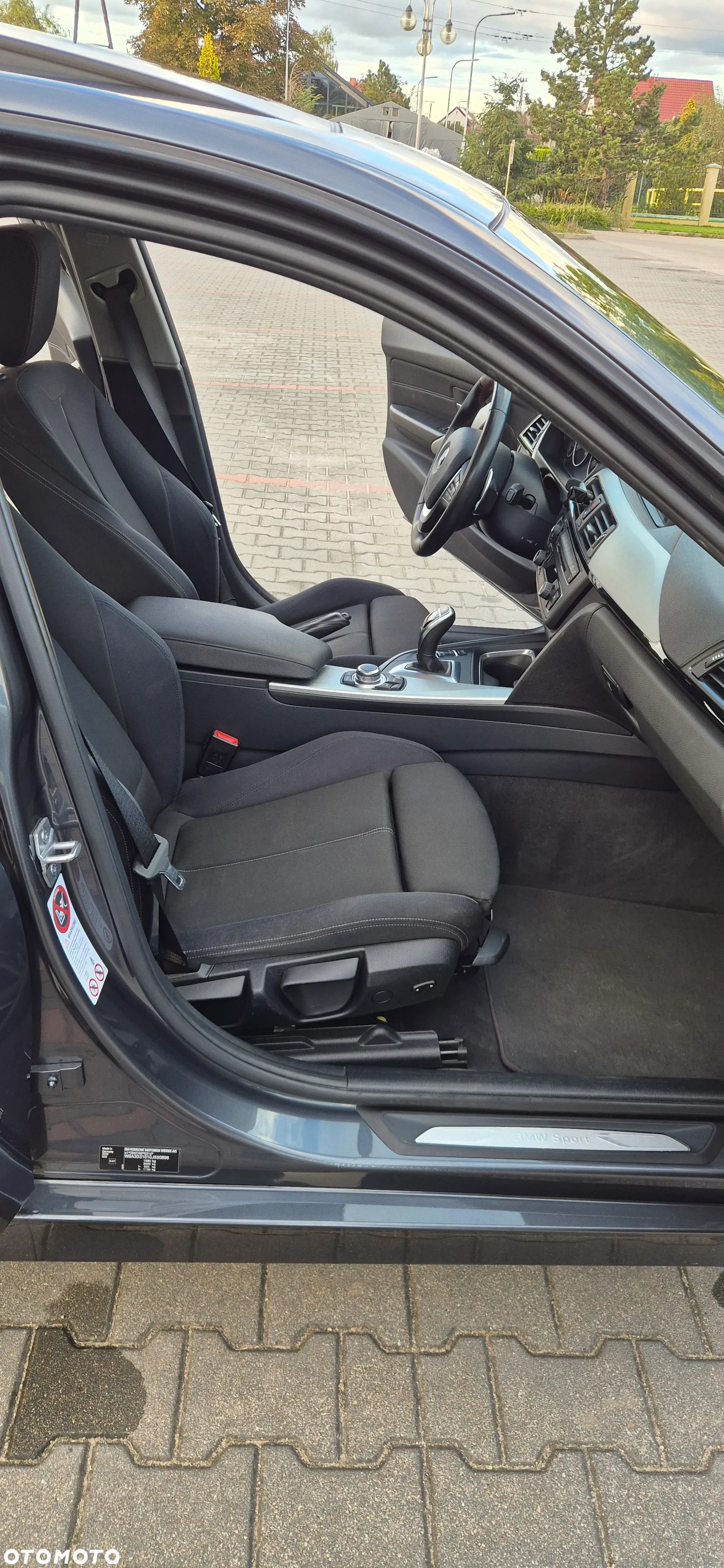 BMW Seria 3 - 14