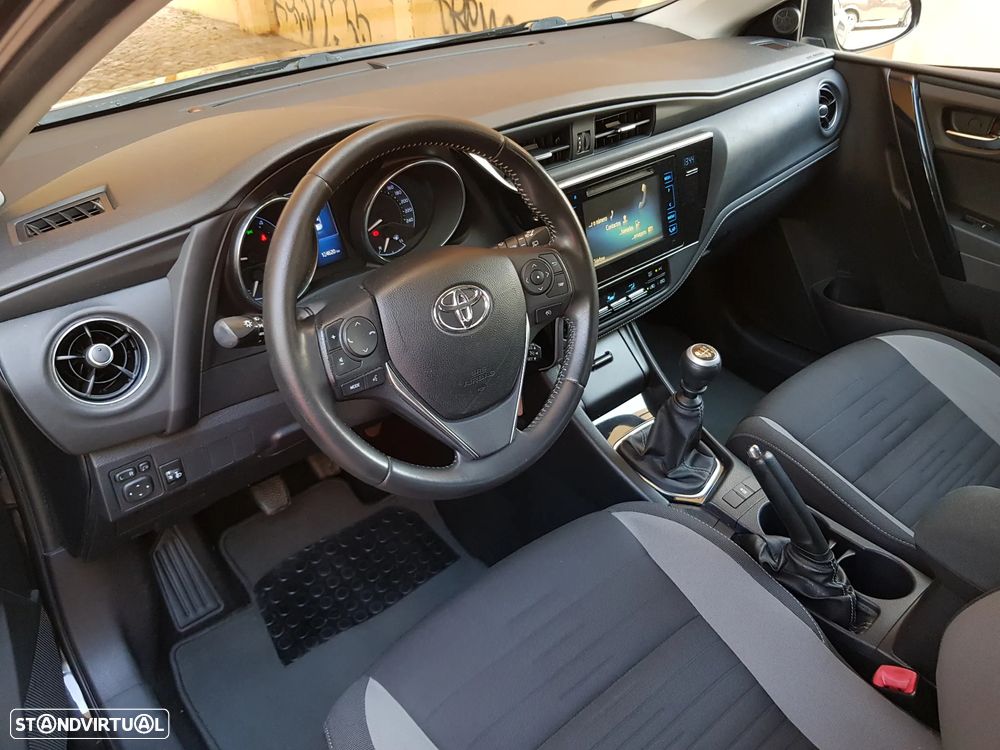 Toyota Auris Touring Sports 1.4 D-4D Comfort+Pack Sport - 13
