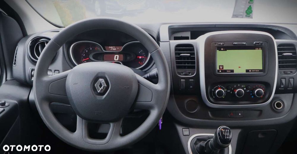 Renault Trafic - 13