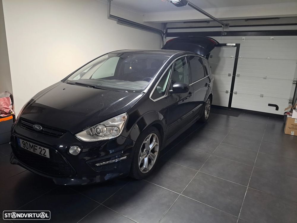 Ford S-Max 2011 photo 4