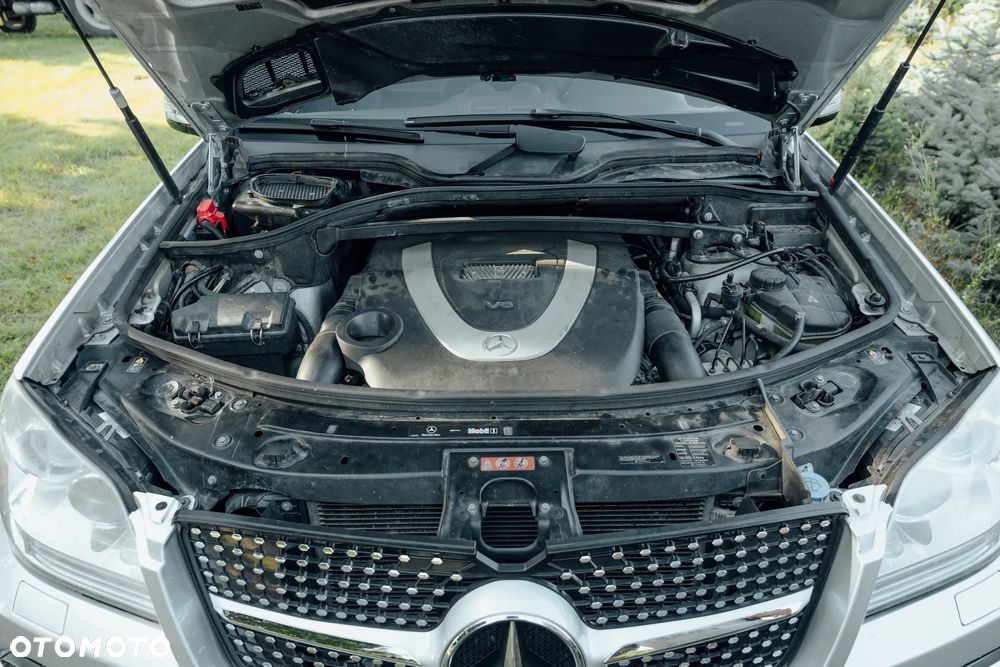 Mercedes-Benz GL 500 - 9