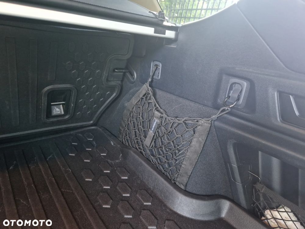 Subaru Outback - 10