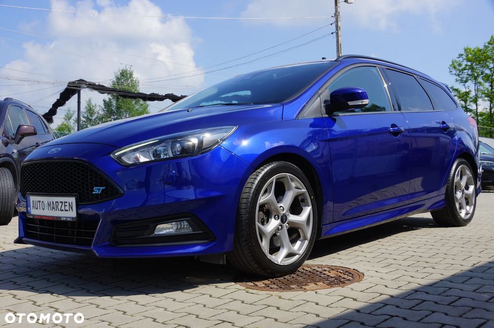Ford Focus ST - 5