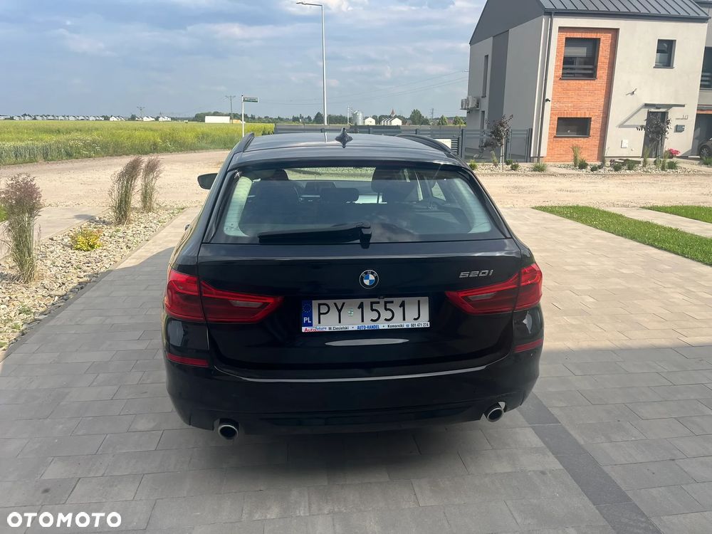 BMW Seria 5 520i GPF Business Edition - 7